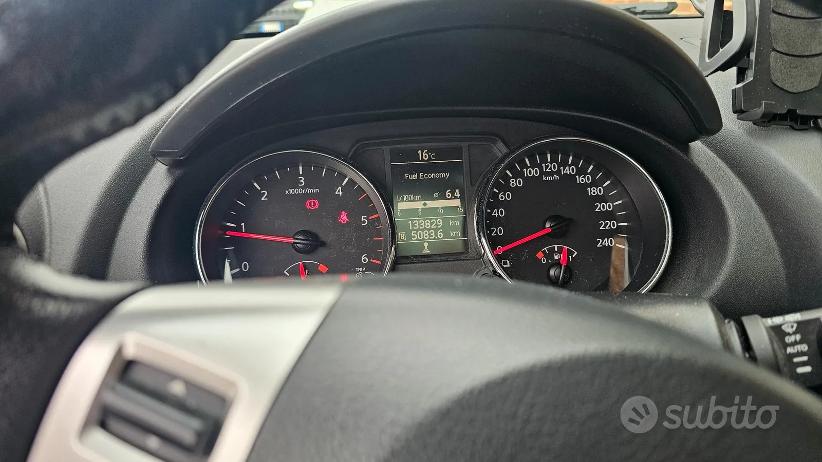 Nissan Qashqai 2014 photo 4