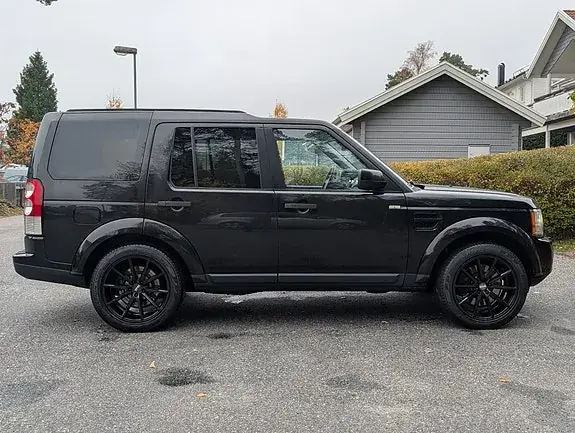 Land Rover Discovery 4 2011 photo 3
