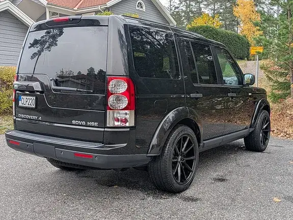 Land Rover Discovery 4 2011 photo 2