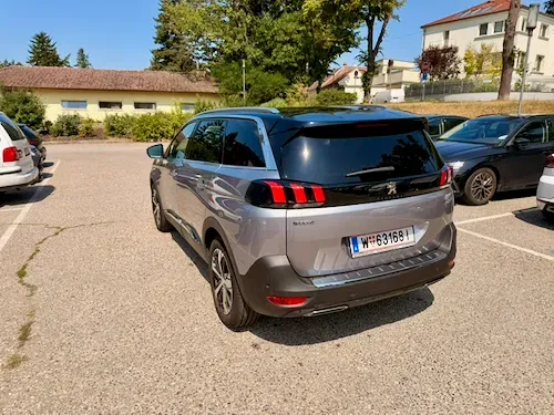 Peugeot 5008 2020 photo 3