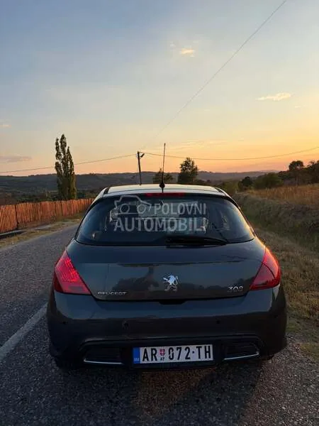 Peugeot 308 2010 photo 5