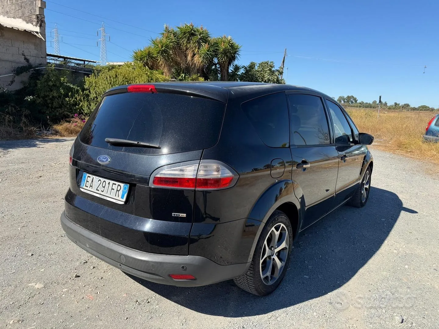 Ford S-Max 2010 photo 4