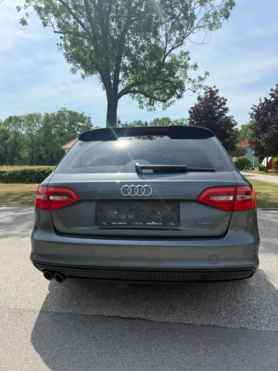Audi A4 2015 photo 2
