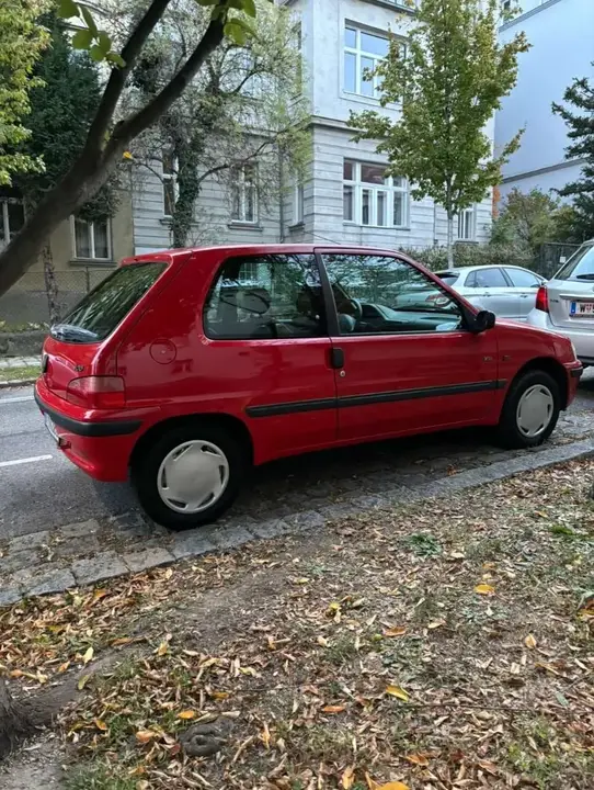 Peugeot 106 1996 photo 2