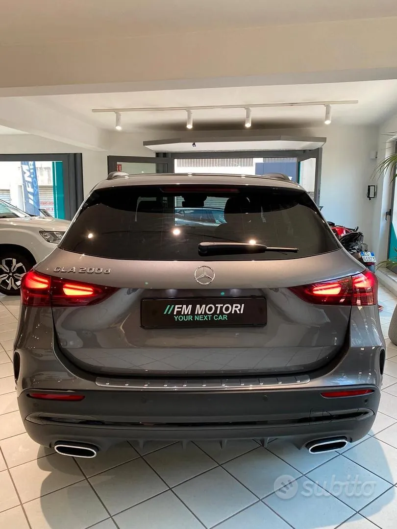 Mercedes-Benz Gla 2026 photo 2