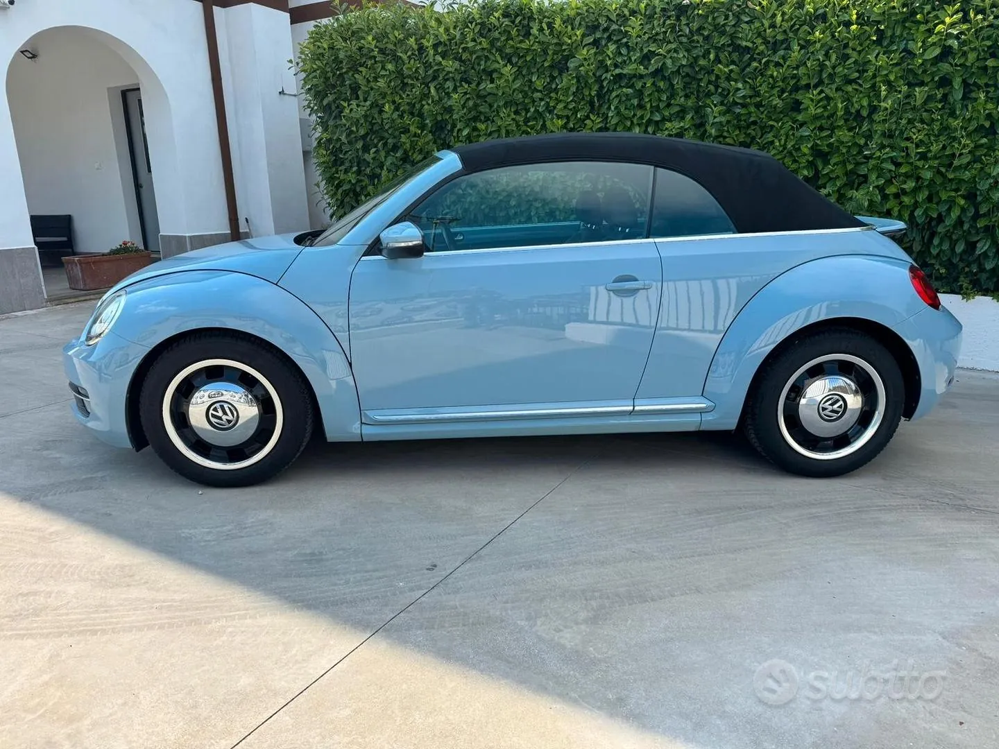 Volkswagen Maggiolino Cabrio 2014 photo 5