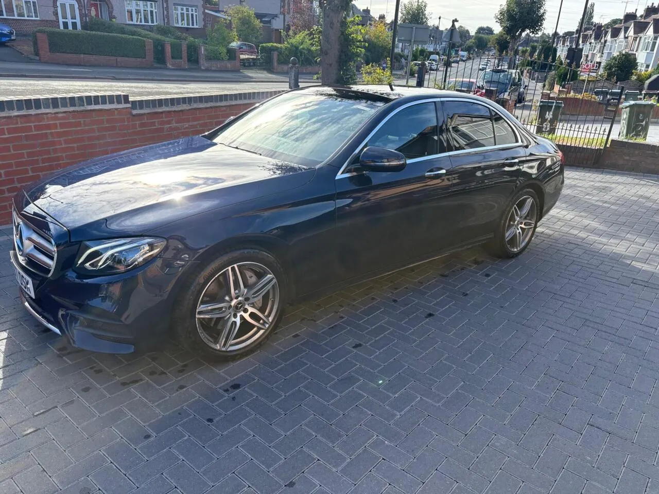 Mercedes-Benz E-Class 2017 photo 5