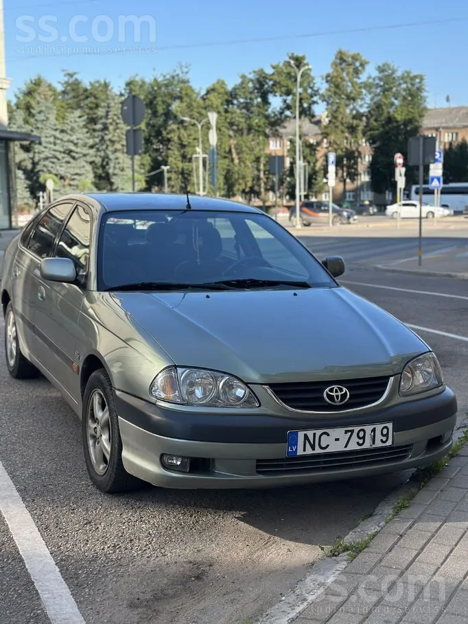 Toyota Avensis