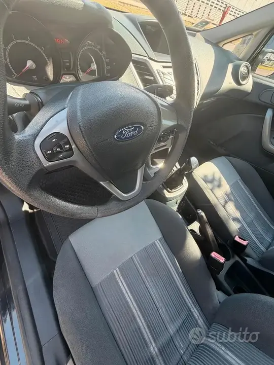 Ford Fiesta 2009 photo 5