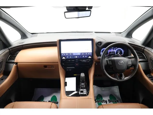 Toyota Vellfire Hybrid 2025 photo 4