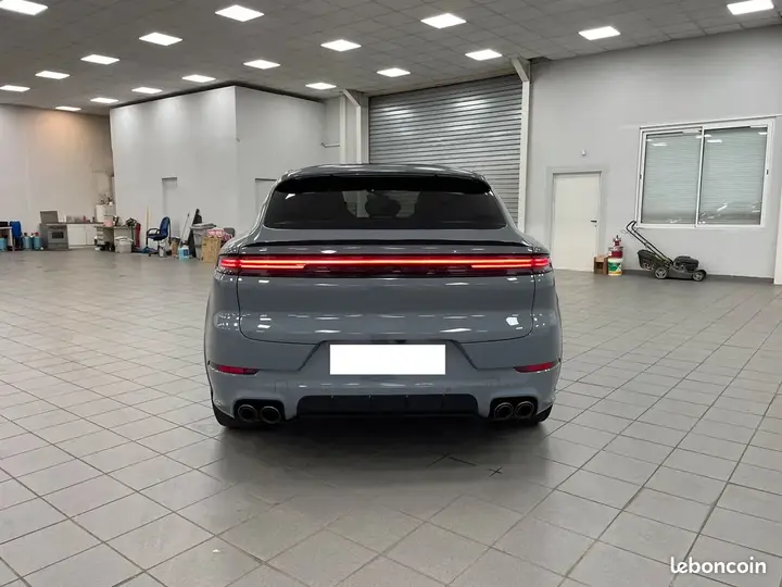 Porsche Cayenne 2023 photo 5