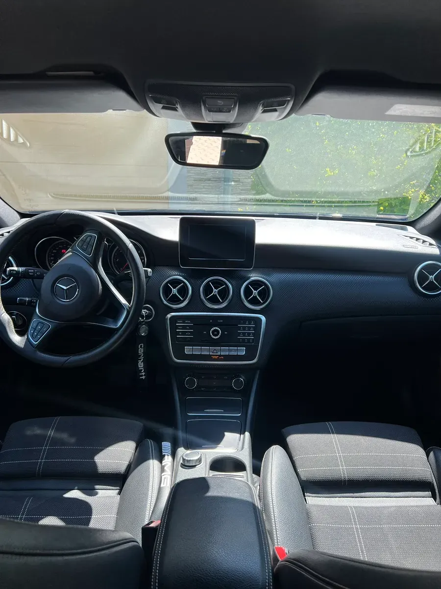 Mercedes-Benz Aklasse 2016 photo 3