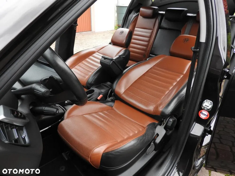 Alfa Romeo Giulietta 2013 photo 5
