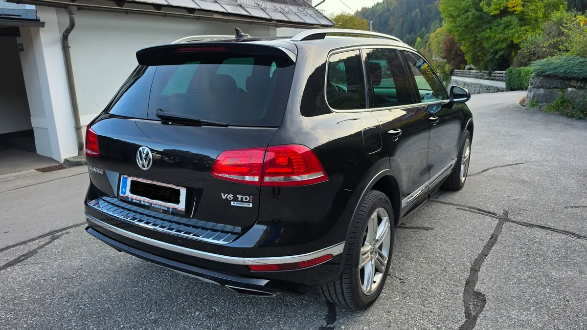 Volkswagen Touareg 2017 photo 3