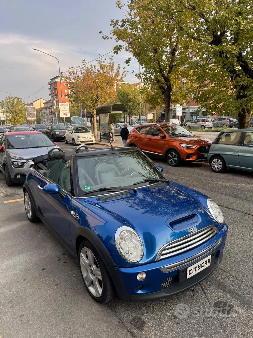 Mini Cooper S Cabrio 2005 photo 2