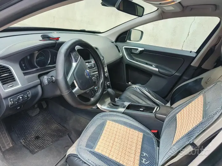 Volvo Xc60 2016 photo 3