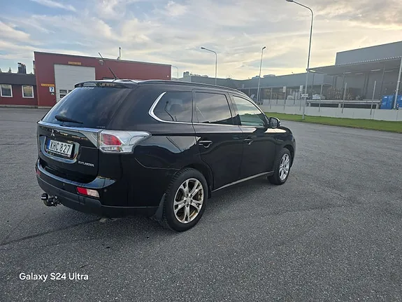 Mitsubishi Outlander 2014 photo 3
