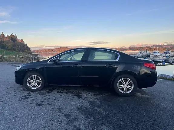 Peugeot 508 2011 photo 3