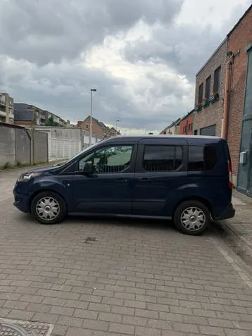 Ford Tourneo Connect 2017 photo 3