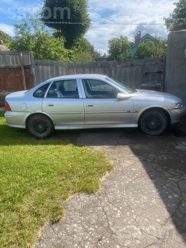Opel Vectra 2000 photo 2