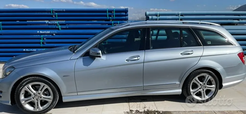 Mercedes-Benz C-Class 2013 photo 2