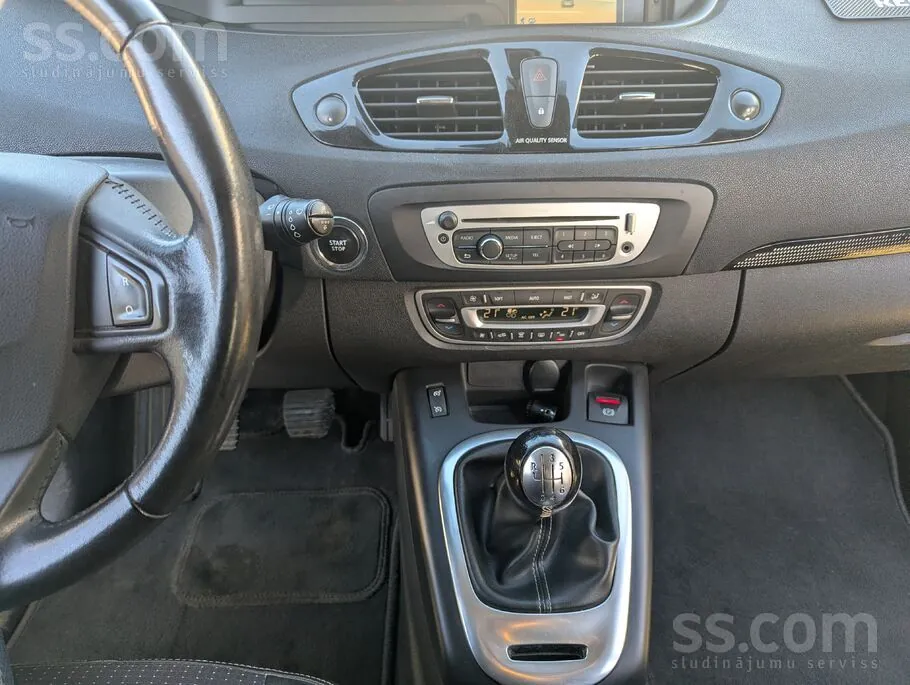 Renault Grand Scenic 2013 photo 5