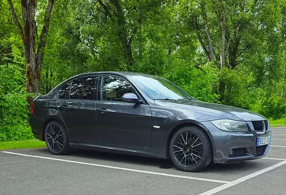 BMW 325I