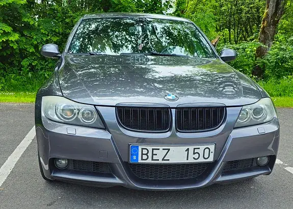 BMW 325I 2008 photo 2