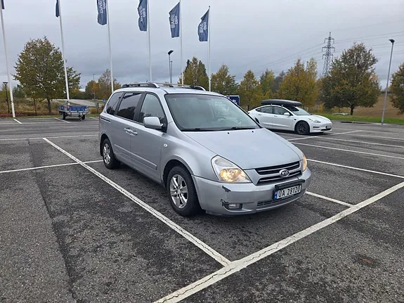 Kia Carnival 2007 photo 4