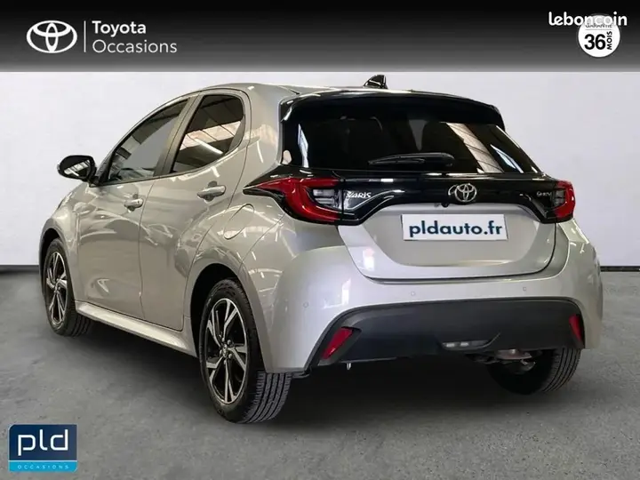 Toyota Yaris 2025 photo 2