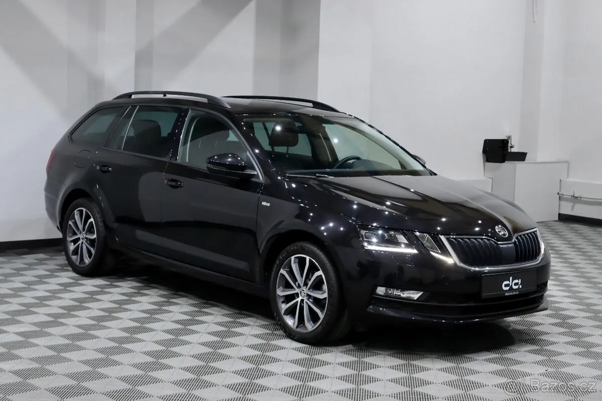 Skoda Octavia 2019 photo 2