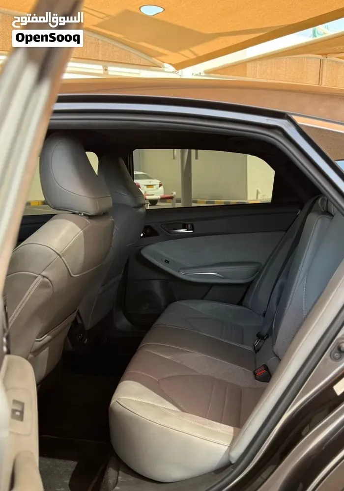 Toyota Avalon 2019 photo 3