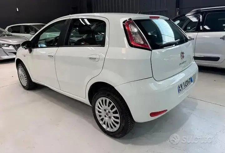 Fiat Punto 2014 photo 4