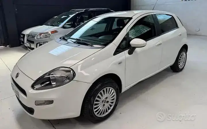 Fiat Punto 2014 photo 3