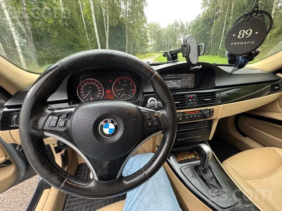 BMW 330 2005 photo 5