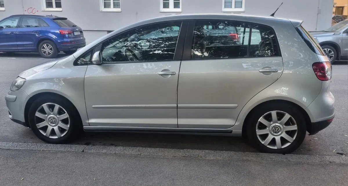 Volkswagen Golf 2006 photo 3