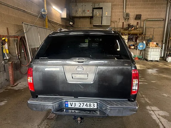 Nissan Navara 2011 photo 5