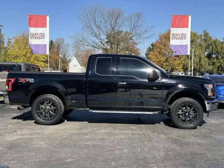Ford F-150 2017 photo 2