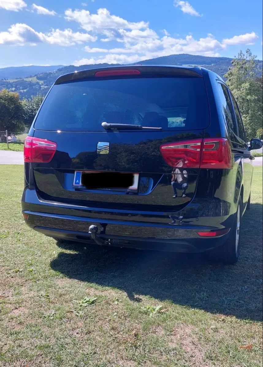 Seat Alhambra 2011 photo 3