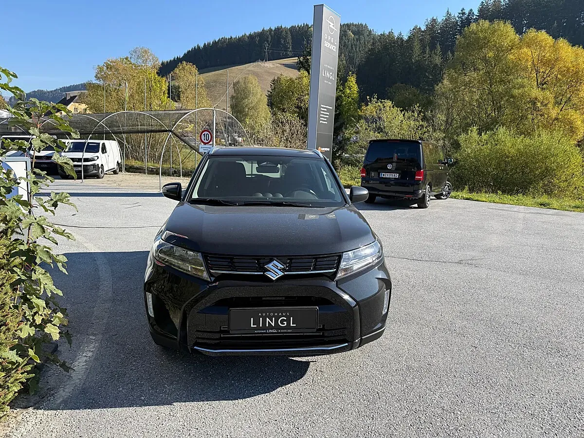 Suzuki Vitara photo 2