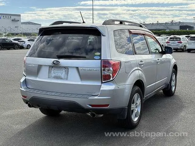 Subaru Forester 2011 photo 4