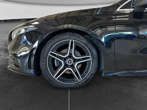 Mercedes-Benz C-Class 2020 photo 3