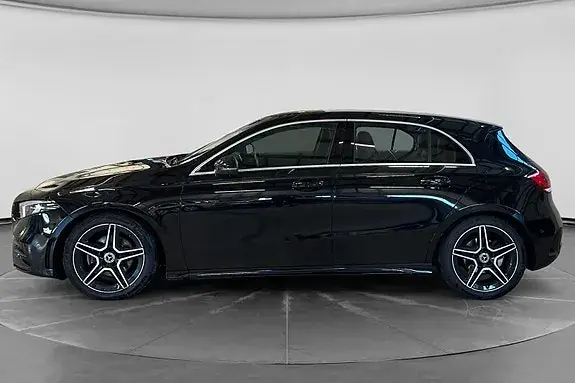 Mercedes-Benz C-Class 2020 photo 2