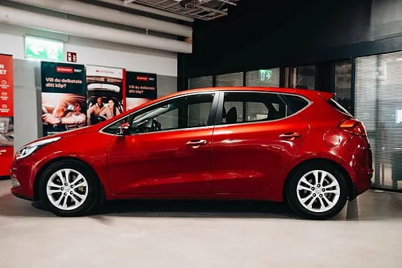 Kia Ceed 2013 photo 3