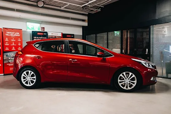 Kia Ceed 2013 photo 2