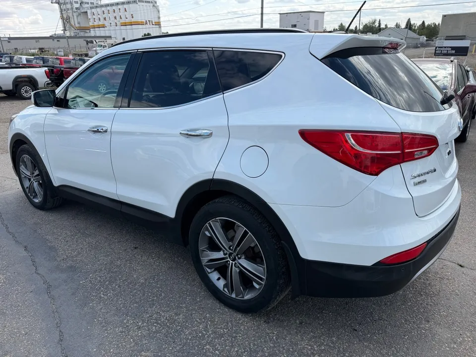 Hyundai Santa Fe 2015 photo 4