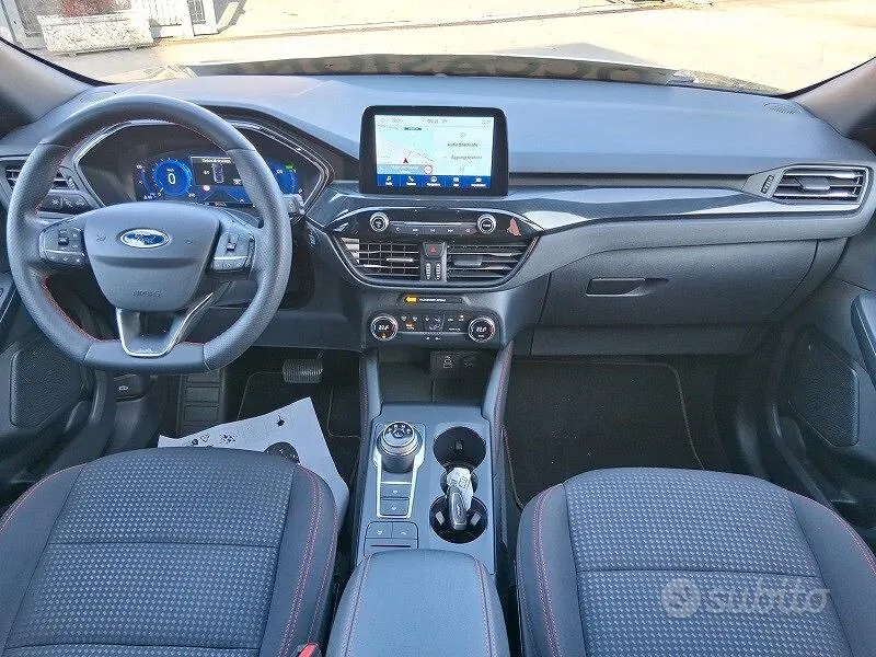 Ford Kuga 2022 photo 4