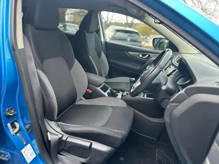 Nissan Qashqai 2017 photo 2