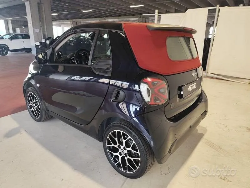 Smart Fortwo 2022 photo 4