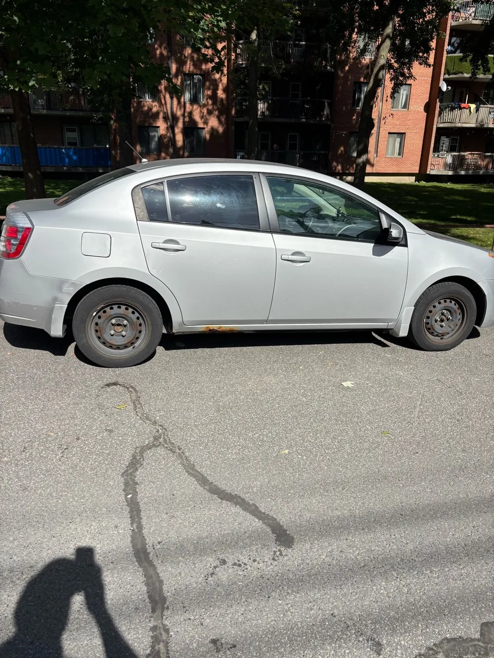 Nissan Sentra 2010 photo 2